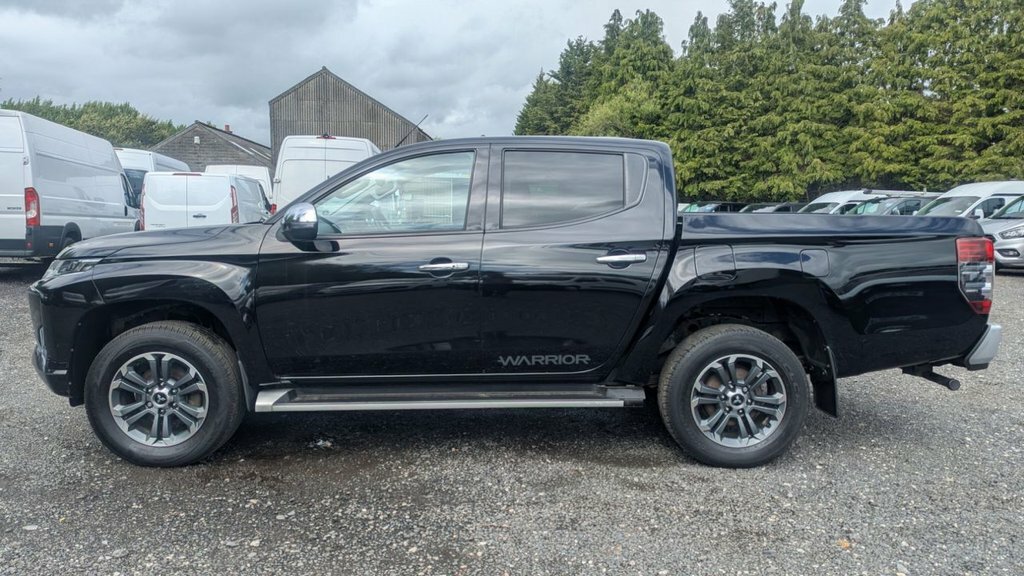 Mitsubishi L200 Warrior Pickup Double Did 150 Ps 4X4 With Air Cond DL70OPR #4