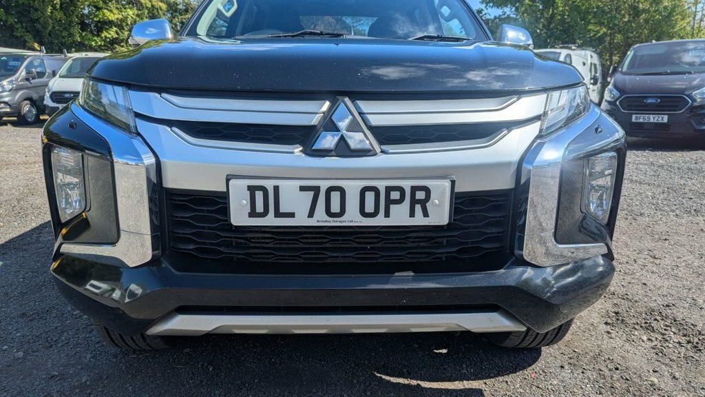 Mitsubishi L200 Warrior Pickup Double Did 150 Ps 4X4 With Air Cond DL70OPR #2