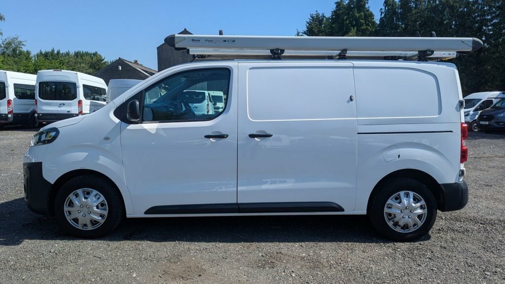 Vauxhall Vivaro L1 H1 Edition 100 Ps 1.5 Turbo D 2900 With Electri MF20HKC #3