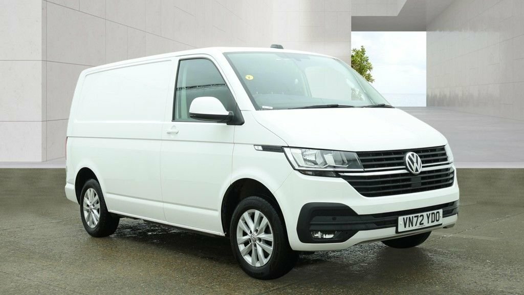 Volkswagen Transporter Highline Swb Tdi 110 Ps T28 With Air Conditioning,