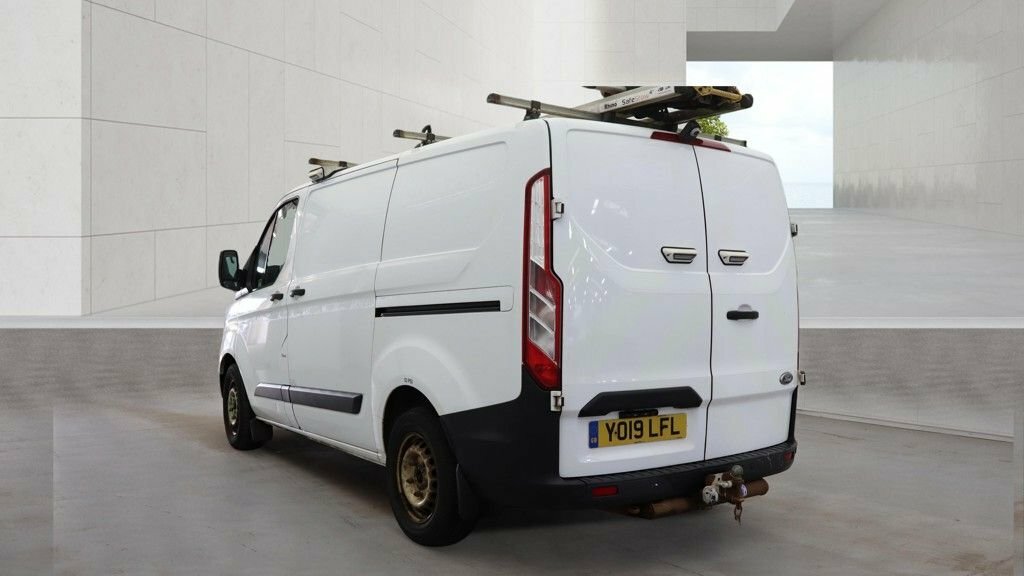 Ford Transit Custom L1 H1 Tdci 105 Ps Swb 320 With Air Conditioning, E YO19LFL #3