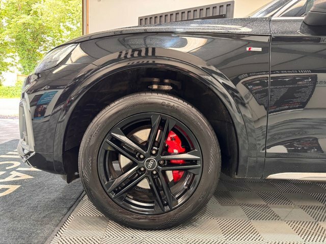 Audi Q5 2.0 Tdi 40 S Line Suv S Tronic Quattro VU21FVH Black #2
