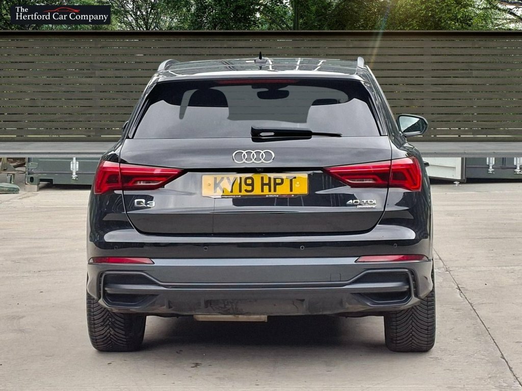 Audi Q3 2L Vorsprung KY19HPT Black #6