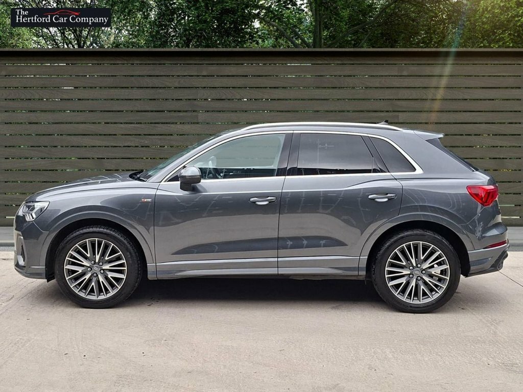 Audi Q3 2L S Line EJ70ESY Grey #4