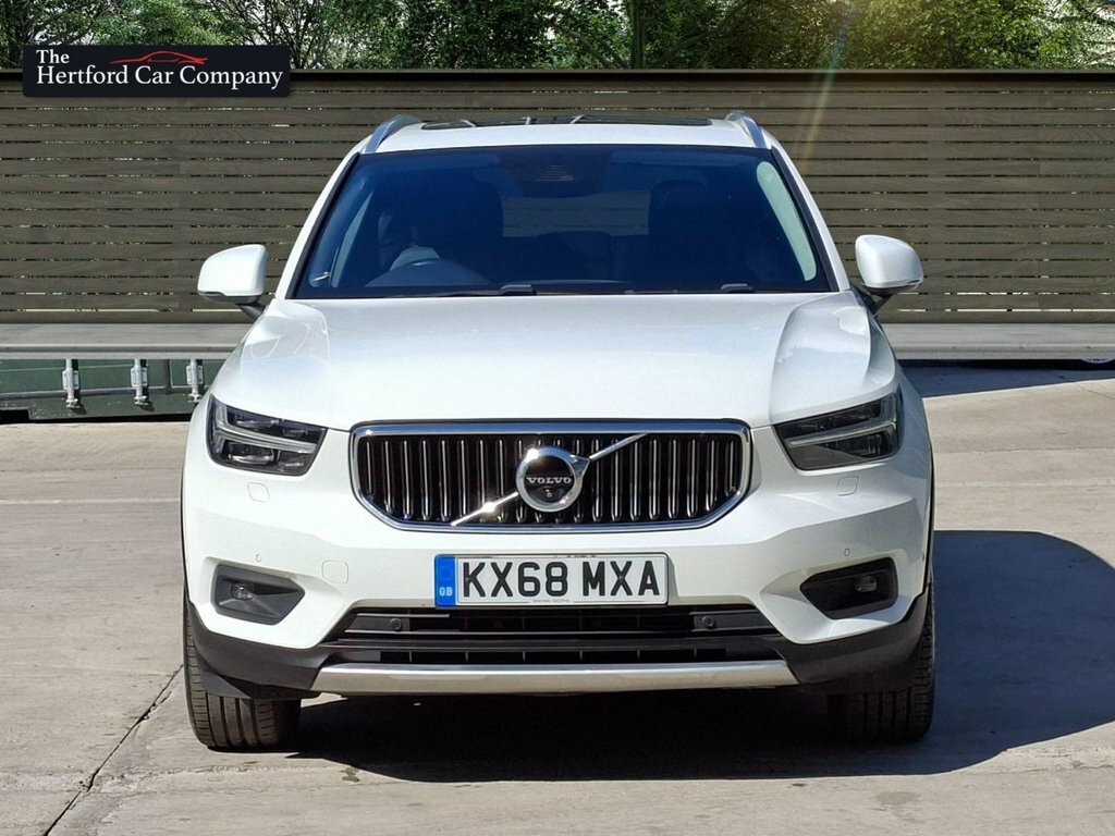 Volvo XC40 2L Inscription Pro KX68MXA White #2