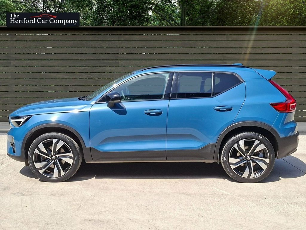 Volvo XC40 2L Ultimate HJ72OAB Blue #4