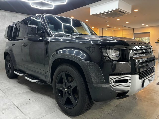 Land Rover Defender 110 2021 2.0 P300 Se 4Wd Euro 6 Ss Black #3
