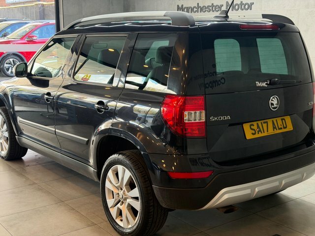 Skoda Yeti 2017 1.2 Tsi Se L Drive Outdoor Euro 6 Ss SA17ALD Black #6