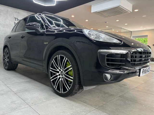 Porsche Cayenne 2016 3.0 V6 E-hybrid S Tiptronics 4Wd Euro 6 Ss Black #3