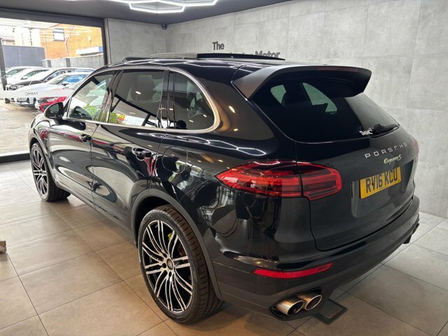 Porsche Cayenne 2016 3.0 V6 E-hybrid S Tiptronics 4Wd Euro 6 Ss Black #6