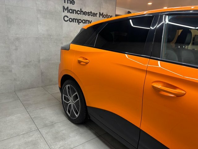 MG MG4 2023 64Kwh Trophy Long Range FV73CBU Orange #5