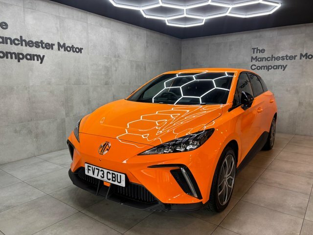 MG MG4 2023 64Kwh Trophy Long Range Orange
