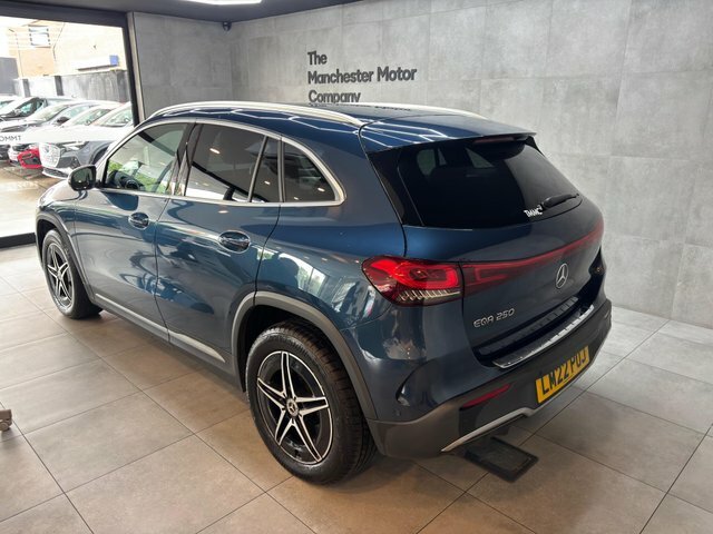Mercedes-Benz EQA 2022 Eqa 250 66.5Kwh Amg Line LM22POJ Blue #2