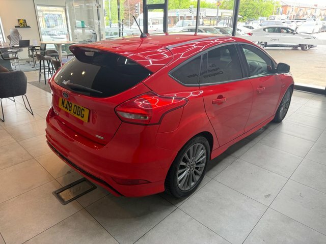 Ford Focus 2018 1.0T Ecoboost St-line Euro 6 Ss MJ18ODG Red #6