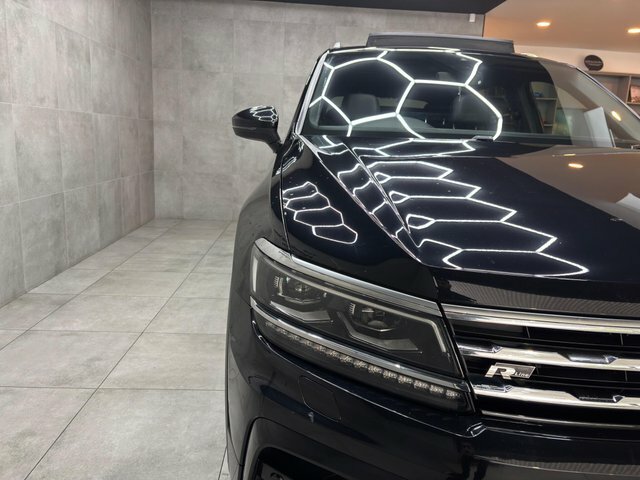 Volkswagen Tiguan Allspace 2020 1.5 Tsi Evo R-line Tech Dsg Euro 6 Ss RO70HNU Black #4