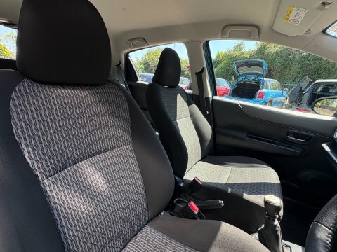 Toyota Yaris 2014 63 1.3 #4