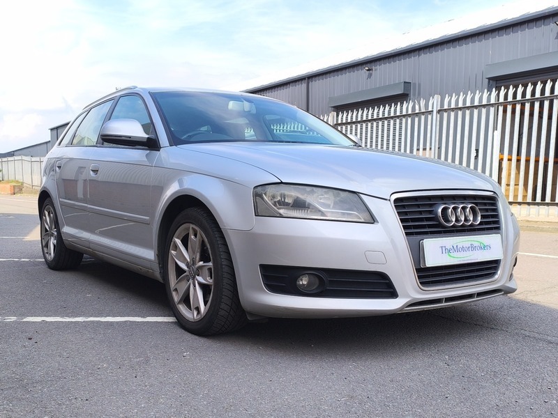 Audi A3 Tdi Sport Silver #4