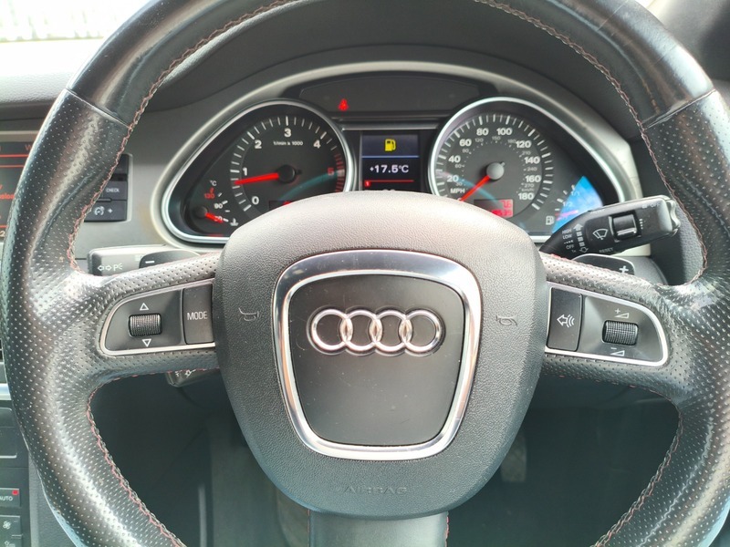 Audi Q7 S Line Grey #13
