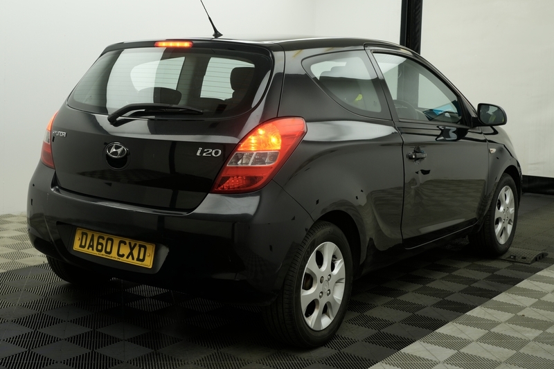 Hyundai I20 Comfort Black #3