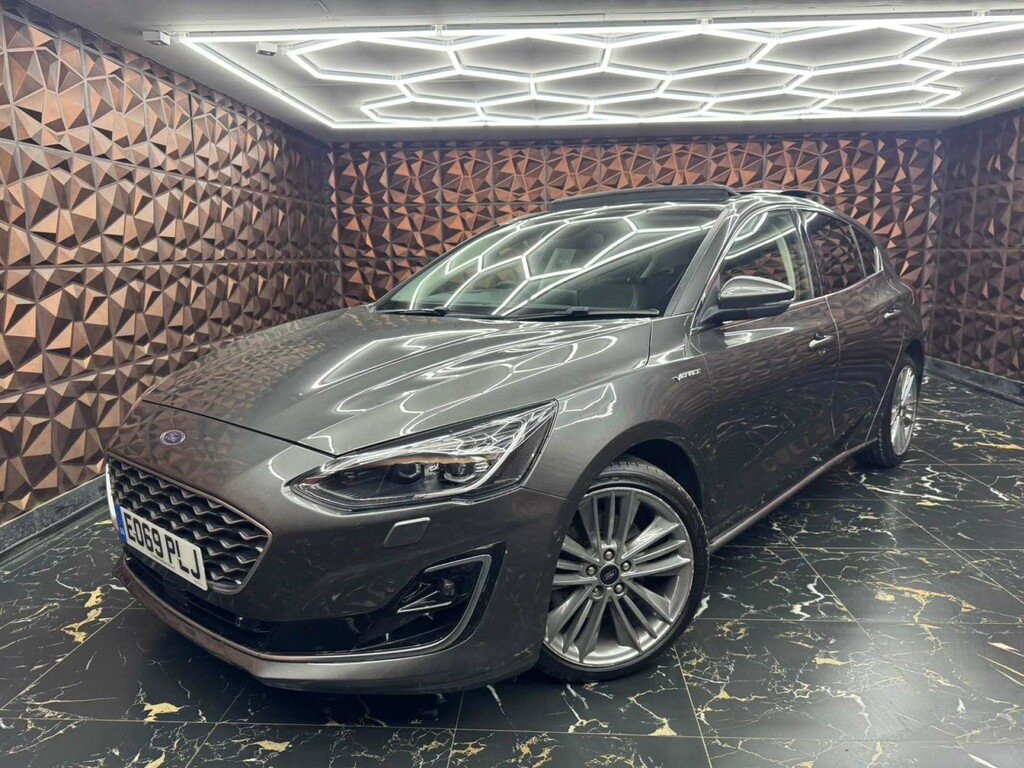 Ford Focus Vignale Ecoblue EO69PLJ #2
