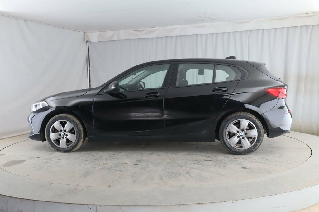 BMW 1 Series 116D Se AP69CZB Black #5
