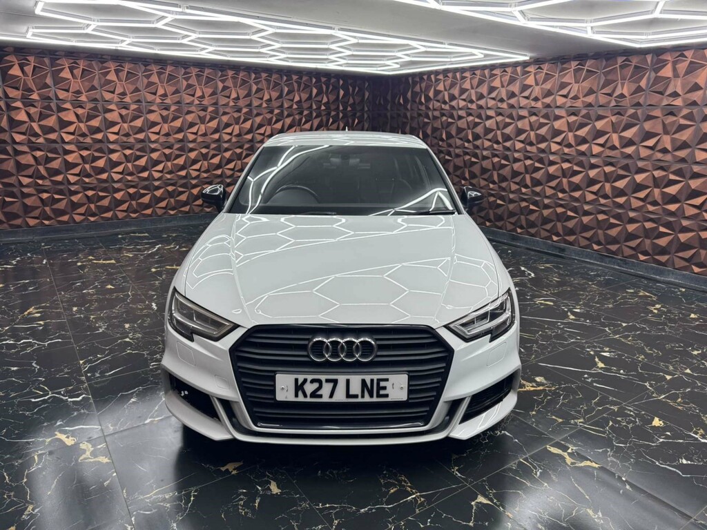 Audi A3 Sportback Black Edition Tfsi K27LNE  #2