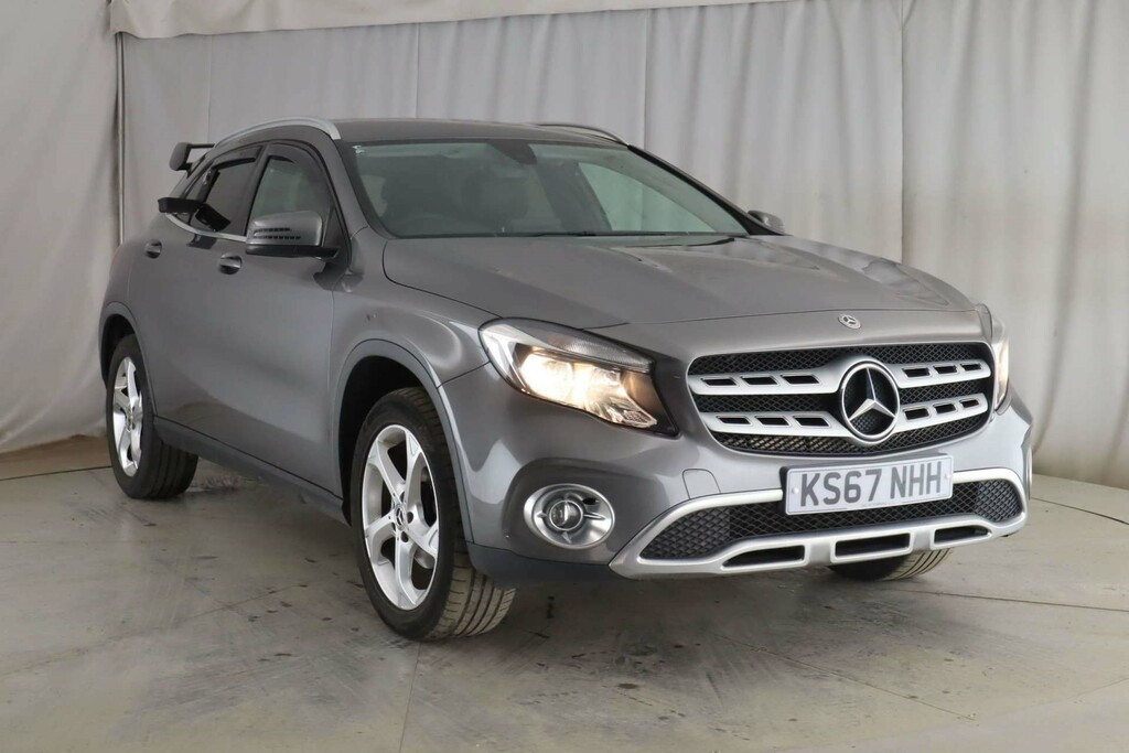 Mercedes-Benz GLA Class Sport D Grey