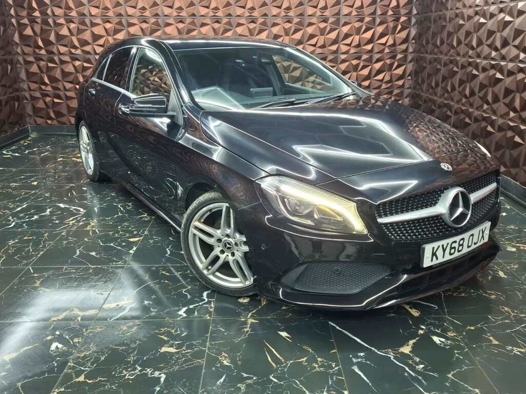 Mercedes-Benz A Class Amg Line Premium KY68OJX #2