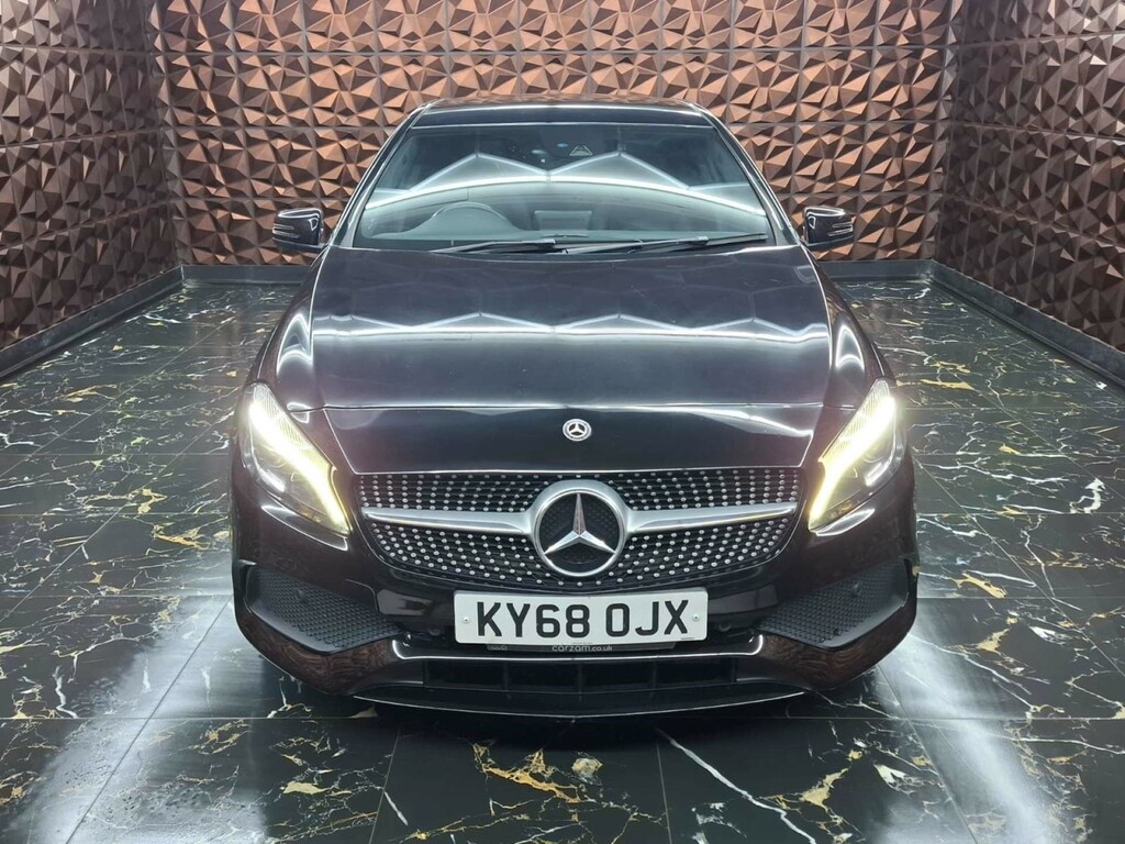 Mercedes-Benz A Class Amg Line Premium KY68OJX #3