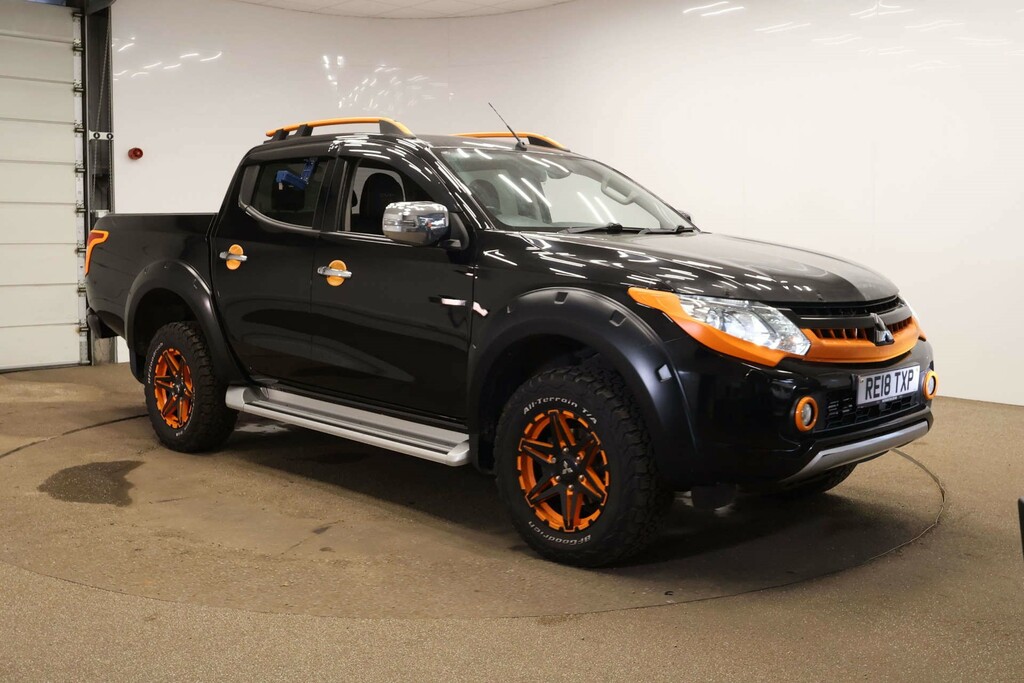 Mitsubishi L200 Barbarian Svp II Di-d 4Wd