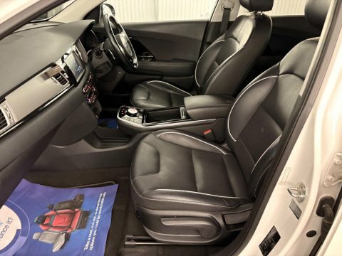 Kia e-Niro 64Kwh First Edition GF19VDA #4