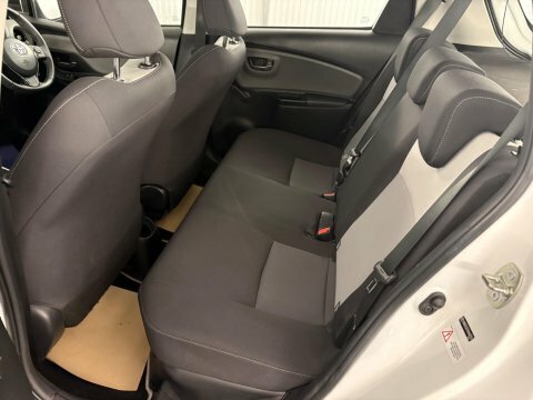 Toyota Yaris 1.5 Vvt-h Icon GD19VNJ White #6