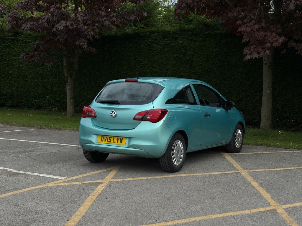 Vauxhall Corsa Hatchback DV15LYW Green #2