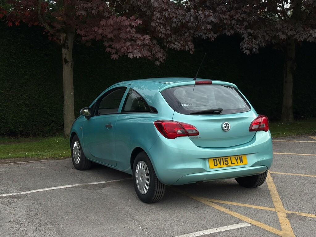 Vauxhall Corsa Hatchback DV15LYW Green #3