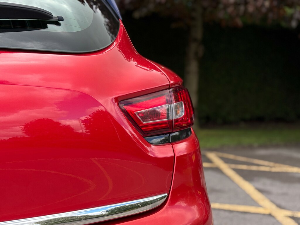 Renault Clio Hatchback HN66LPA Red #5