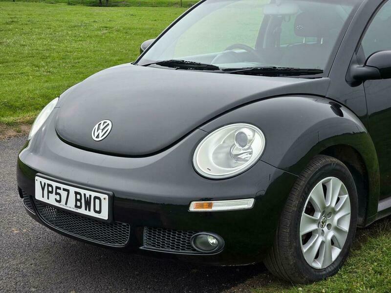 Volkswagen Beetle 1.6 Luna Euro 4 Black #3