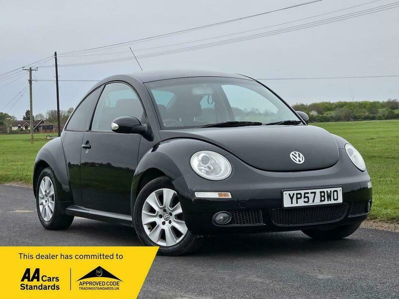 Volkswagen Beetle 1.6 Luna Euro 4 Black