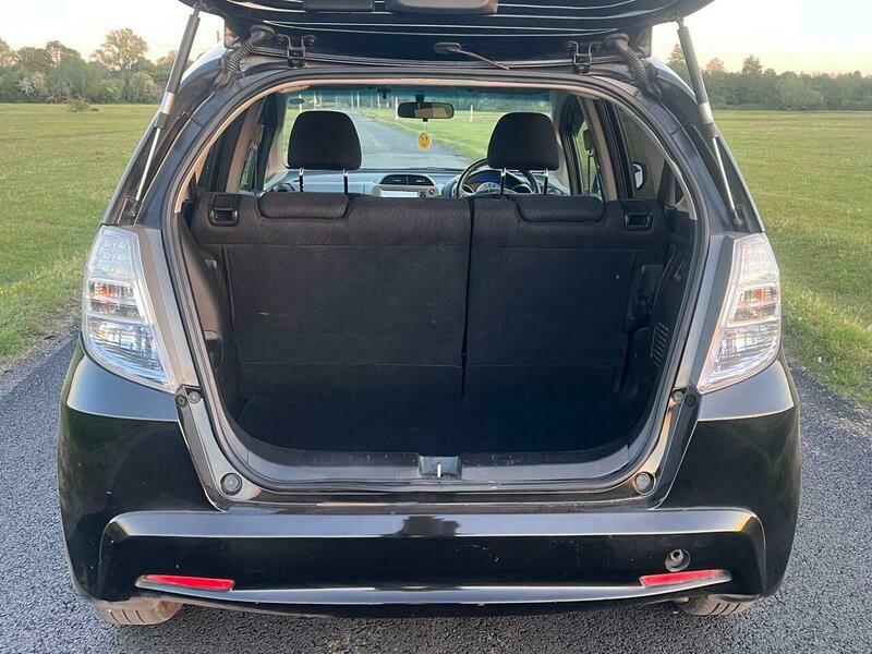 Honda Fit Hatchback Green #40