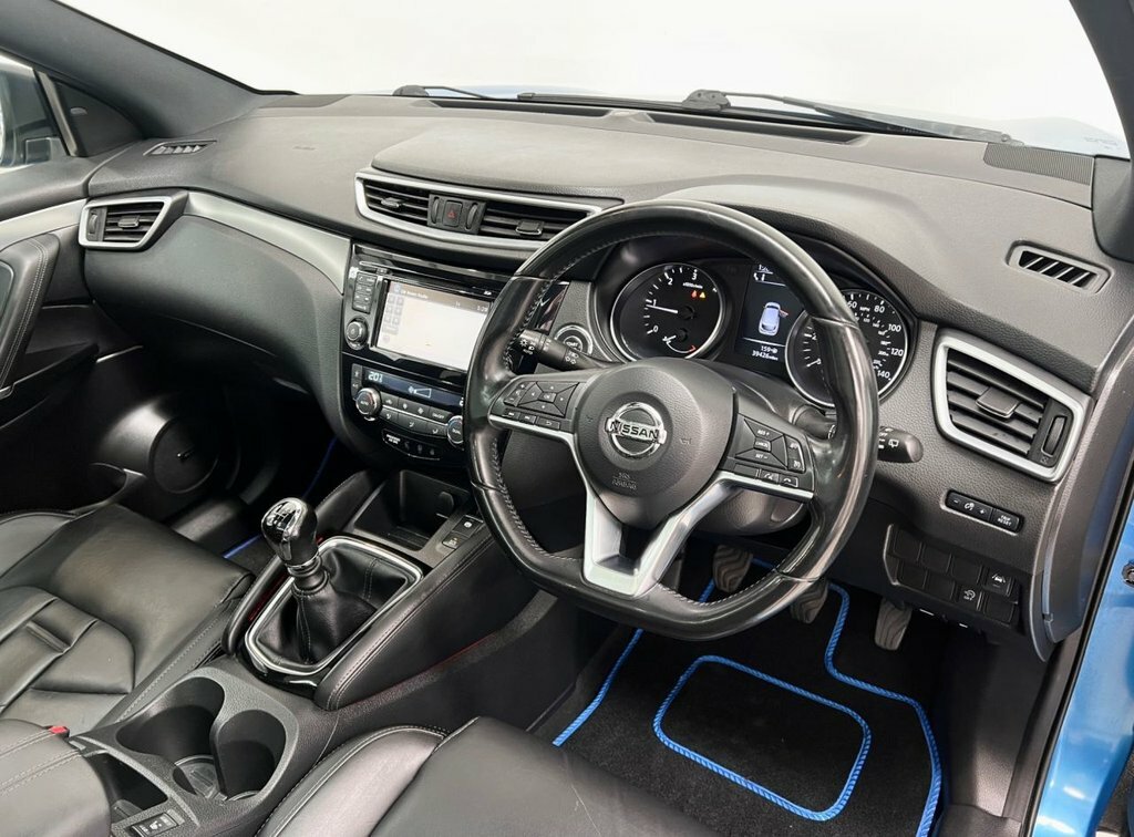 Nissan Qashqai 1.6L Tekna BD67RTX Blue #4