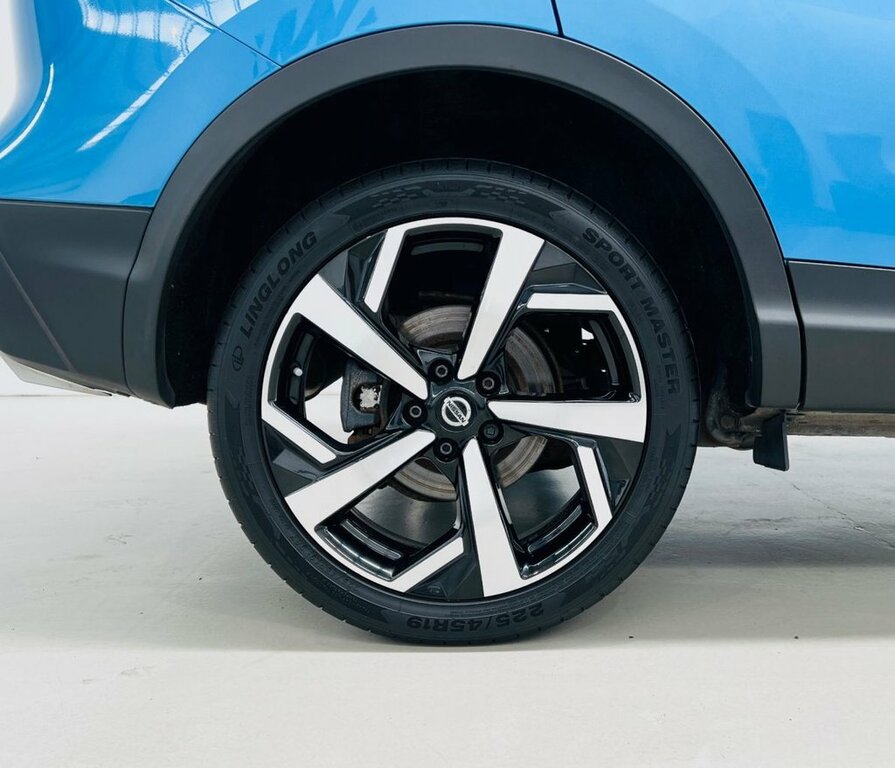 Nissan Qashqai 1.6L Tekna BD67RTX Blue #6