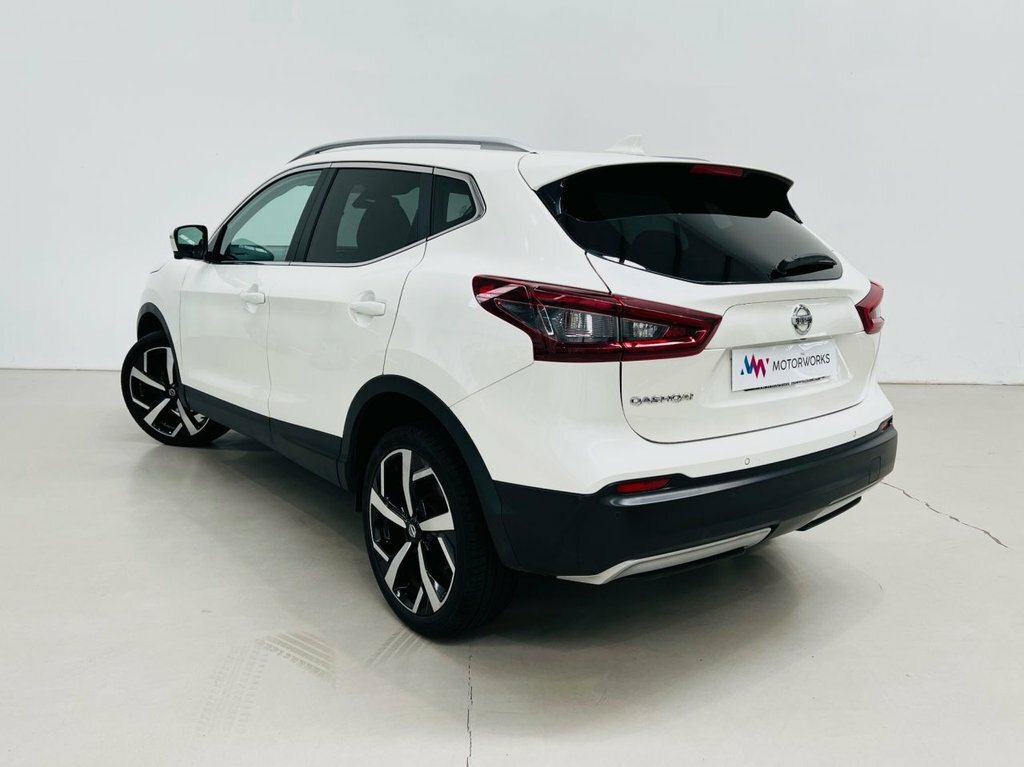 Nissan Qashqai 1.3L Tekna GK20KDU White #3