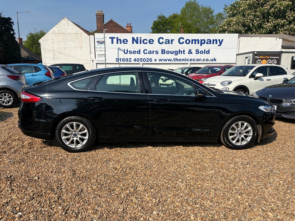 Ford Mondeo 2.0 L Titanium Econetic Tdci Black