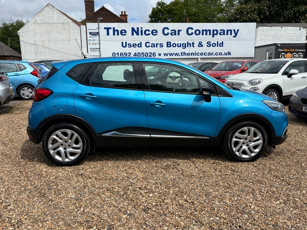 Renault Captur 1.5 L Dynamique Nav Dci Blue