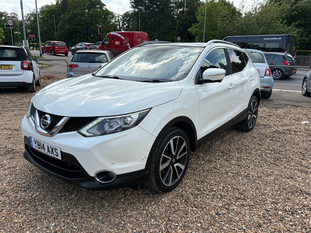 Nissan Qashqai 1.5 L Dci Tekna YB14AXS White #4