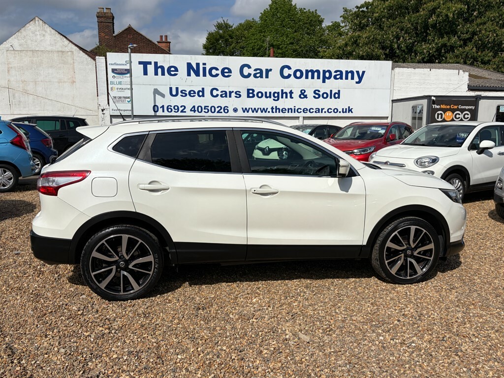 Nissan Qashqai 1.5 L Dci Tekna White