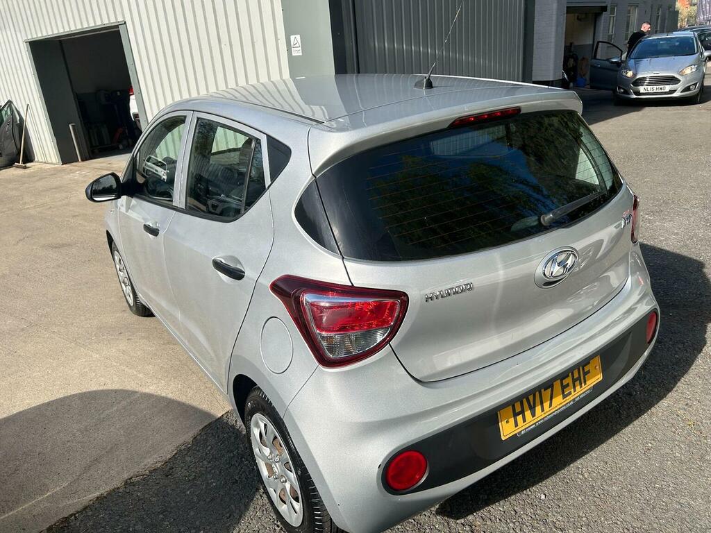 Hyundai I10 Hatchback 1.0 S Euro 6 201617 HV17EHF Grey #4