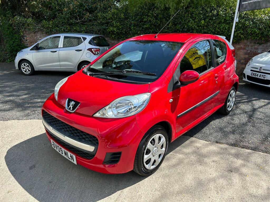 Peugeot 107 Hatchback 1.0 12V Urban Euro 4 200909 DV09MLN Red #4