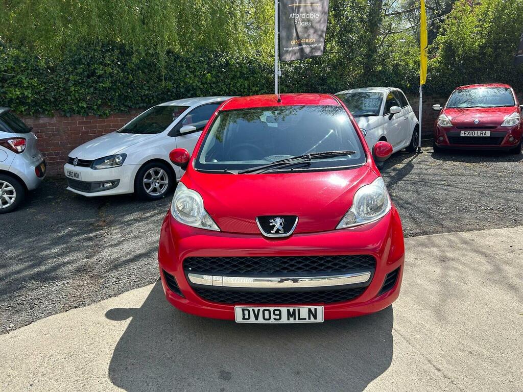 Peugeot 107 Hatchback 1.0 12V Urban Euro 4 200909 DV09MLN Red #3