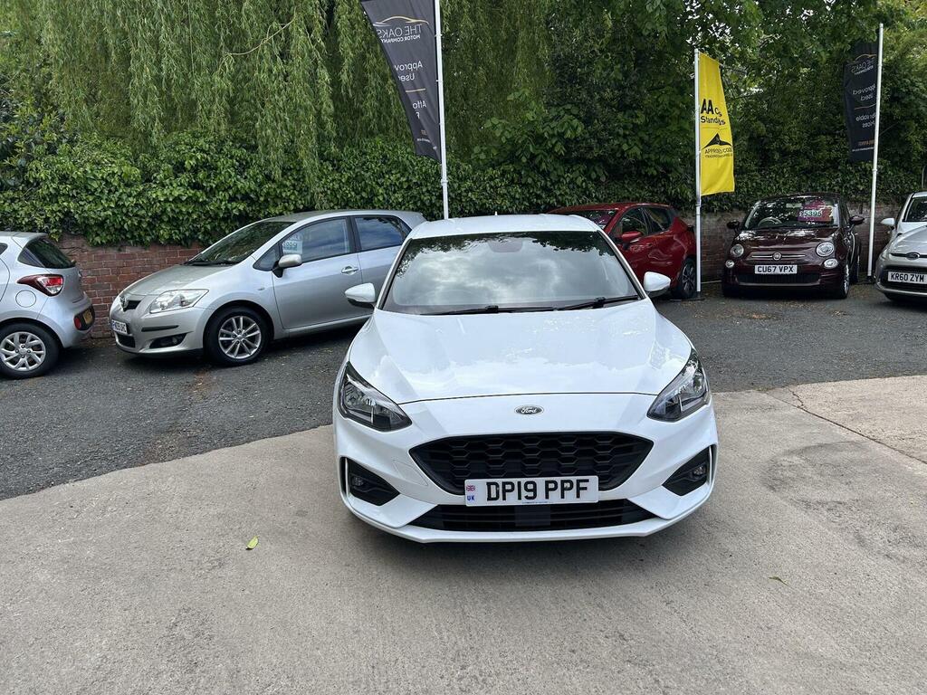 Ford Focus Hatchback 1.0T Ecoboost St-line Euro 6 Ss DP19PPF White #2