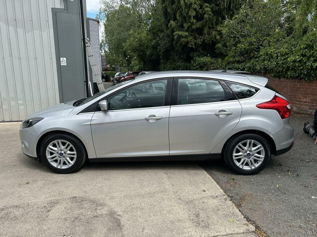 Ford Focus Hatchback 1.0T Ecoboost Titanium Euro 5 Ss OV63TXM Silver #6